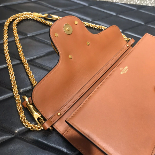 VALENTINO LOCÒ CALFSKIN SHOULDER BAG