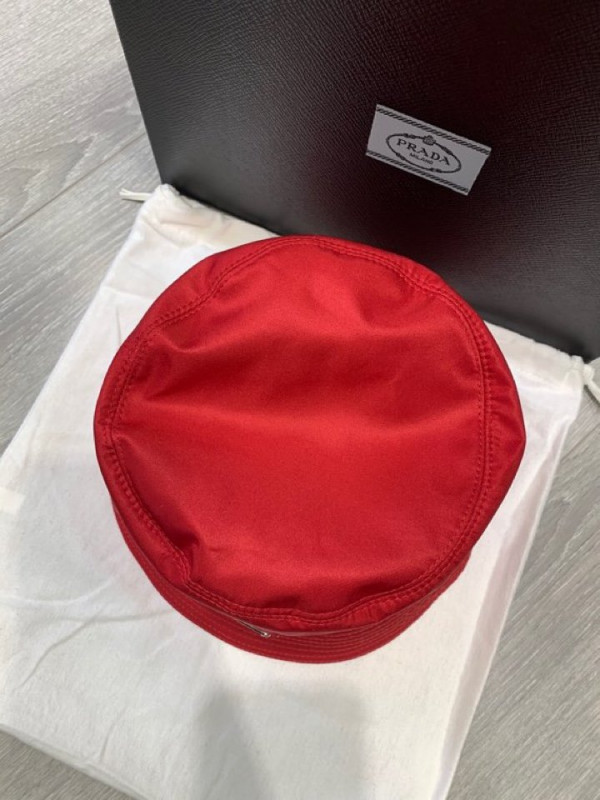 Pra*a nylon bucket hat