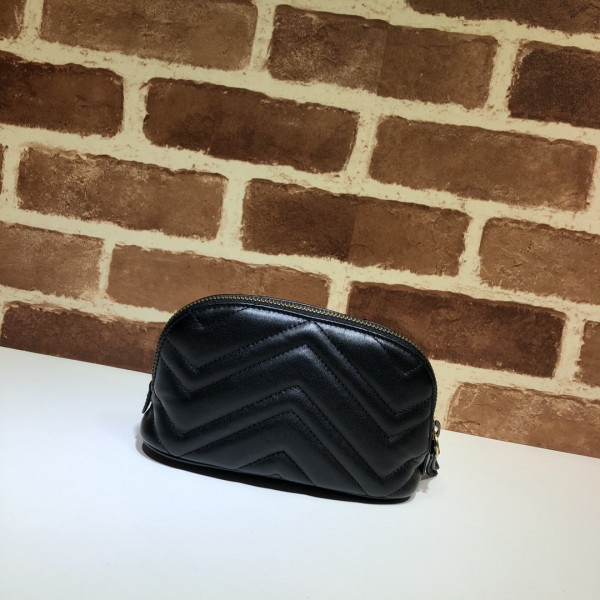 G*u*i gg marmont cosmetic case