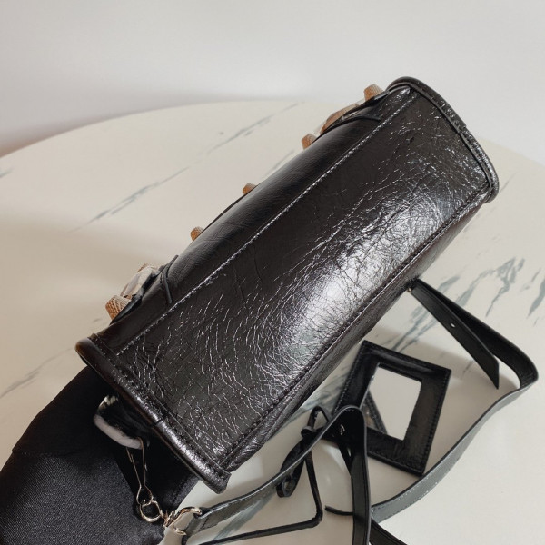 Ba*len*cia*ga classic city