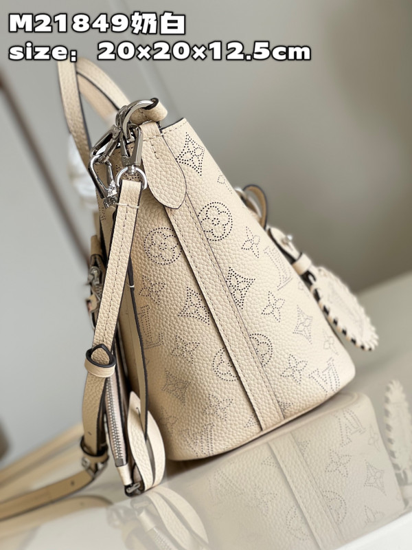 l0*is V*t0n blossom pm