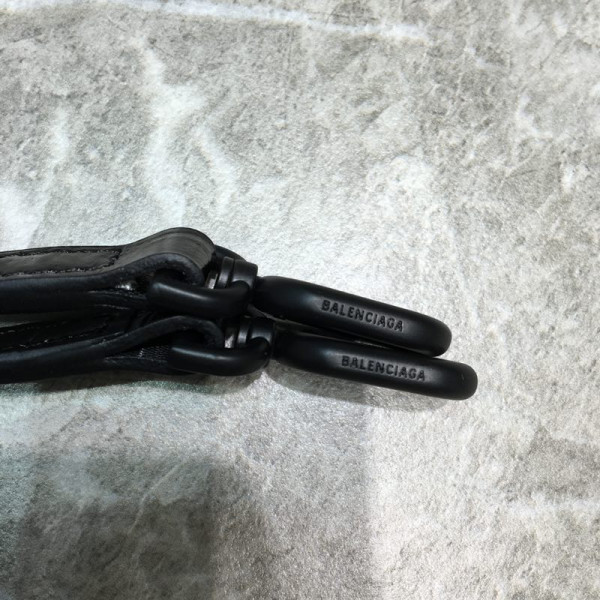 Ba*len*cia*ga hourglass small top handle bag