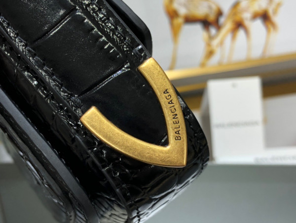 Ba*len*cia*ga ghost bag