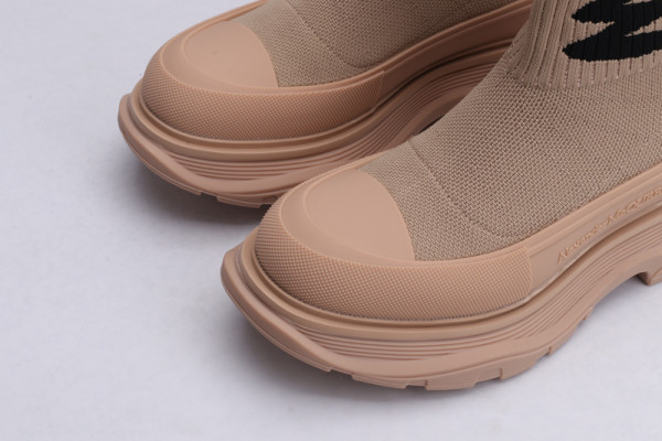 ale*d*r M*Q*en graffiti knit tread slick boot