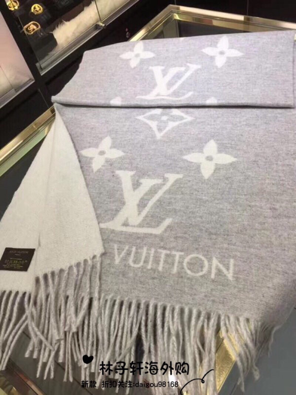 l0*is V*t0n reykjavik scarf