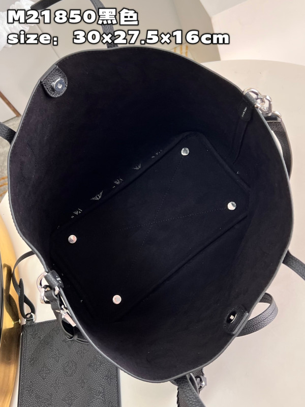 l0*is V*t0n blossom mm