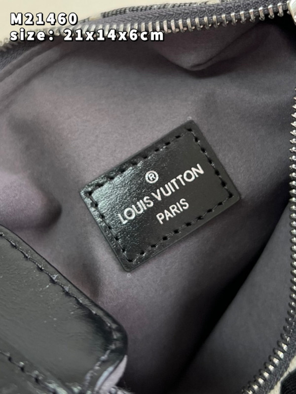 l0*is V*t0n side trunk mm