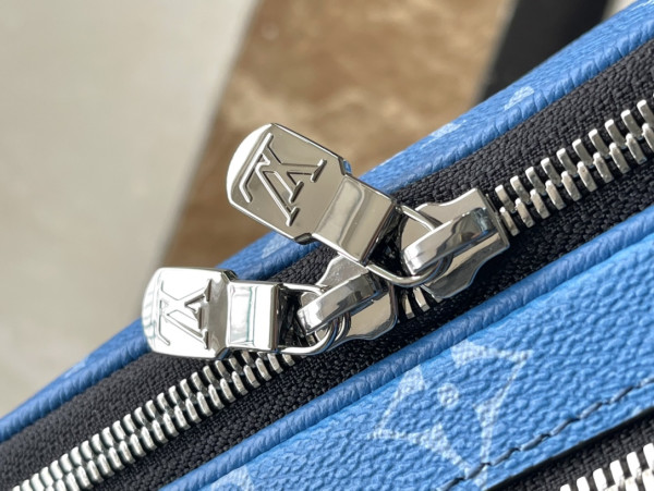 l0*is V*t0n nano alpha-24*16*8 cm