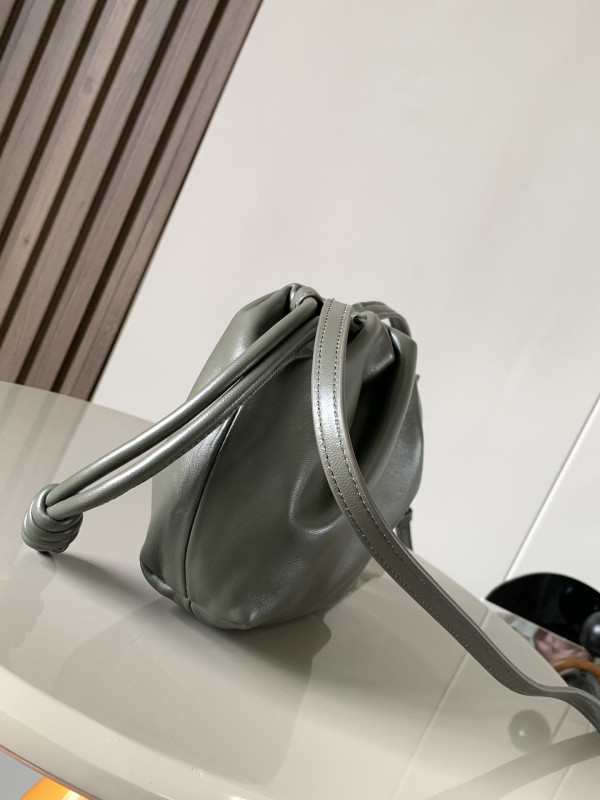 Lowee Mini Flamenco clutch-23*17*5.5cm