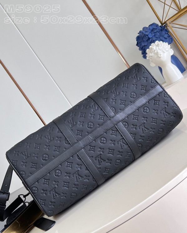 l0*is V*t0n keepall bandouliÈre 50