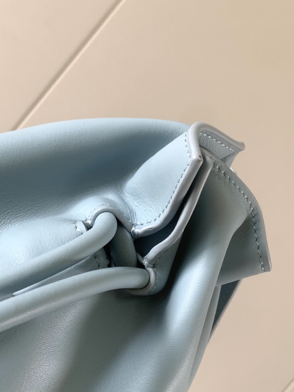 Lowee Flamenco clutch- 24.5*30*10.5cm