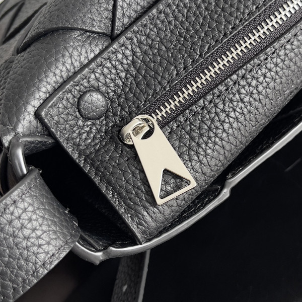 bo*te*ga Ve*ne*ta diago