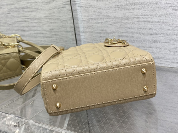 Lady Diro Small Calfskin-20-16.5-8CM