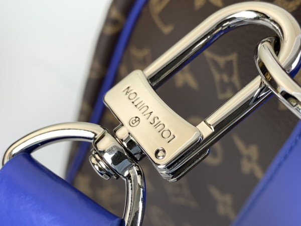 l0*is V*t0n keepall bandouliÈre 50