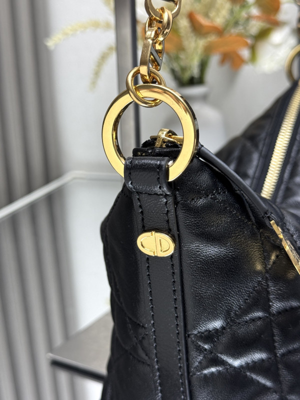 Dirostar Hobo Bag with Chain - 22*14.5*10CM