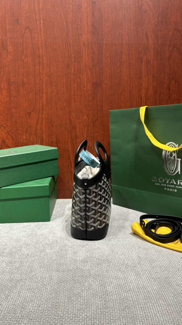 Go*ard beluga - 23×18.5×8cm