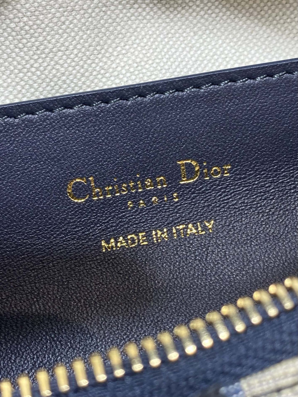 Diro Medium D-Dream Bag - 28*16*10CM