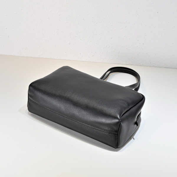 T*e R0w astra bowling shoulder bag - 30*18*10cm