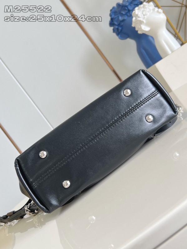 l0*is V*t0n off duty backpack vibe - 25*10*24cm