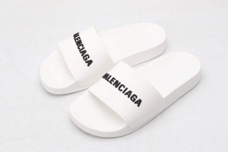 Ba*len*cia*ga pool slide sandal