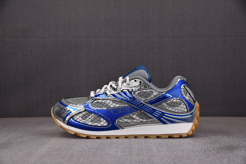 bo*te*ga Ve*ne*ta sneakers