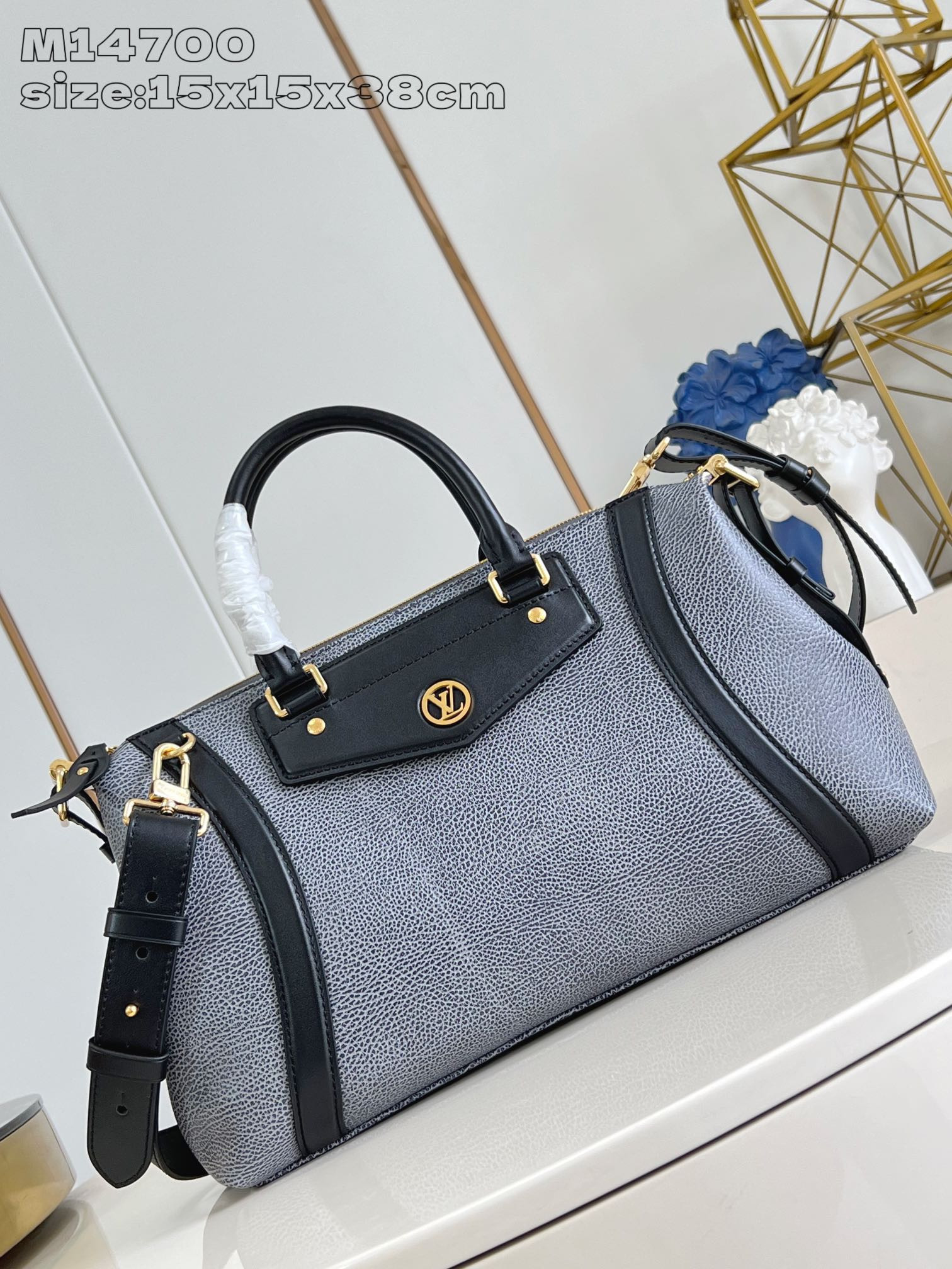 l0*is V*t0n biker mm-15*15*38cm